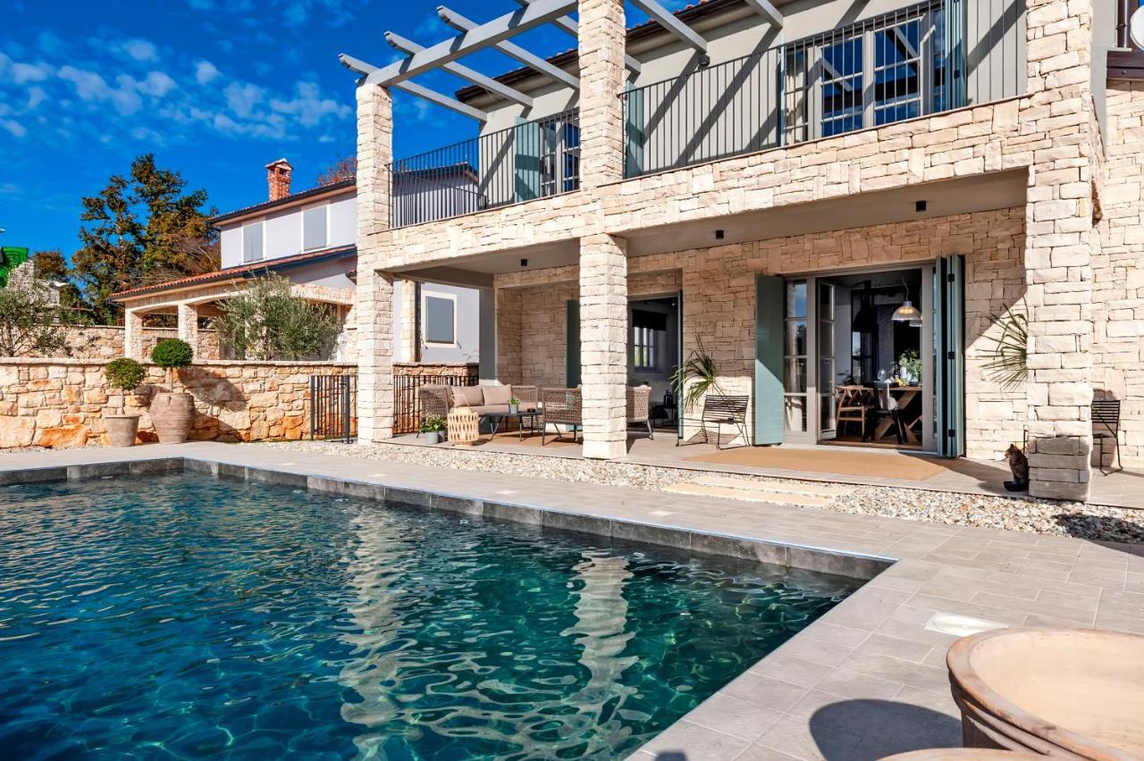 Art Renata With Pool & Sauna Rovigno