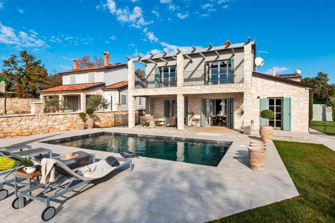Villa Villa Art Renata With Pool & Sauna