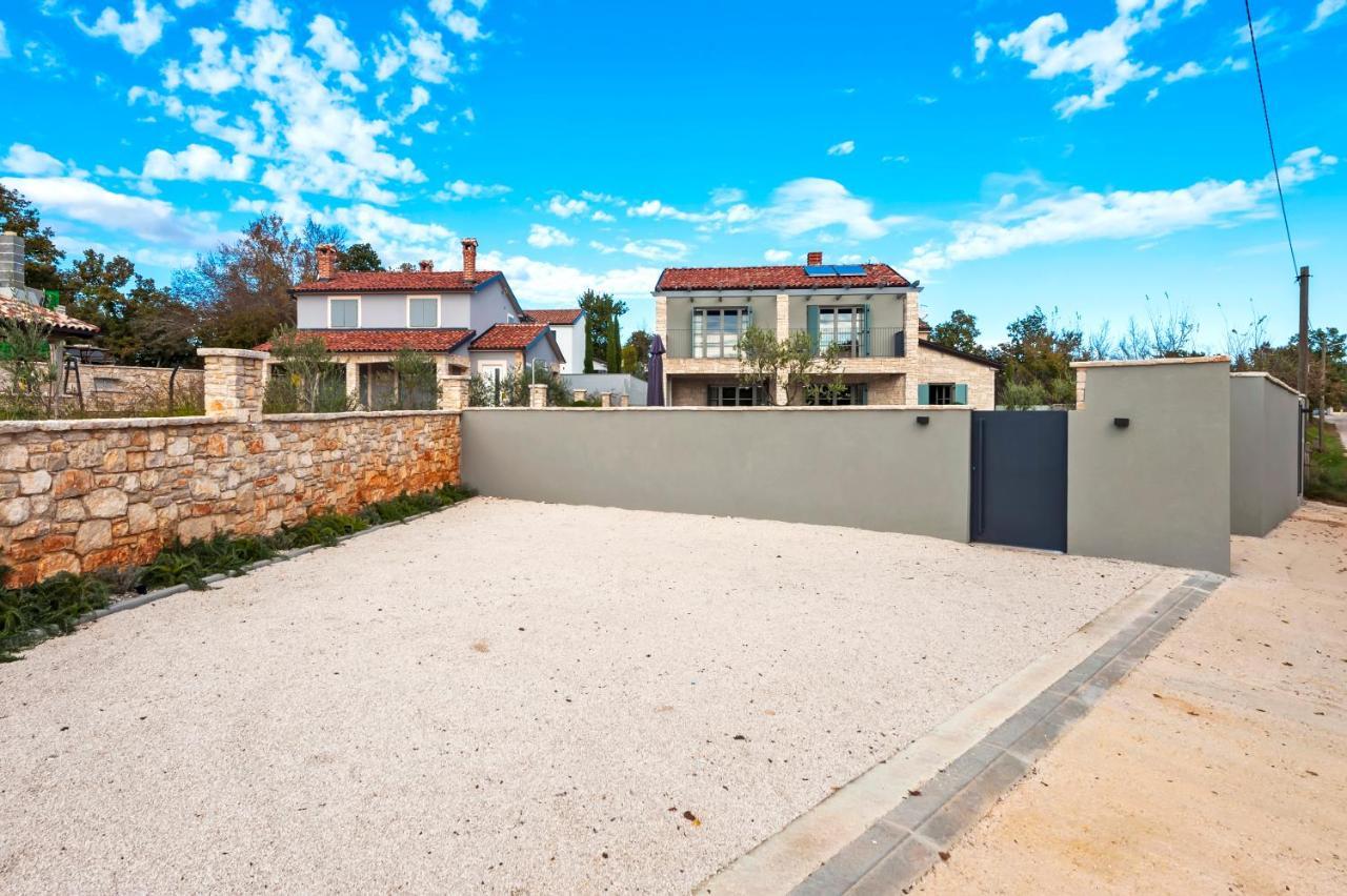 Art Renata With Pool & Sauna Villa Rovigno