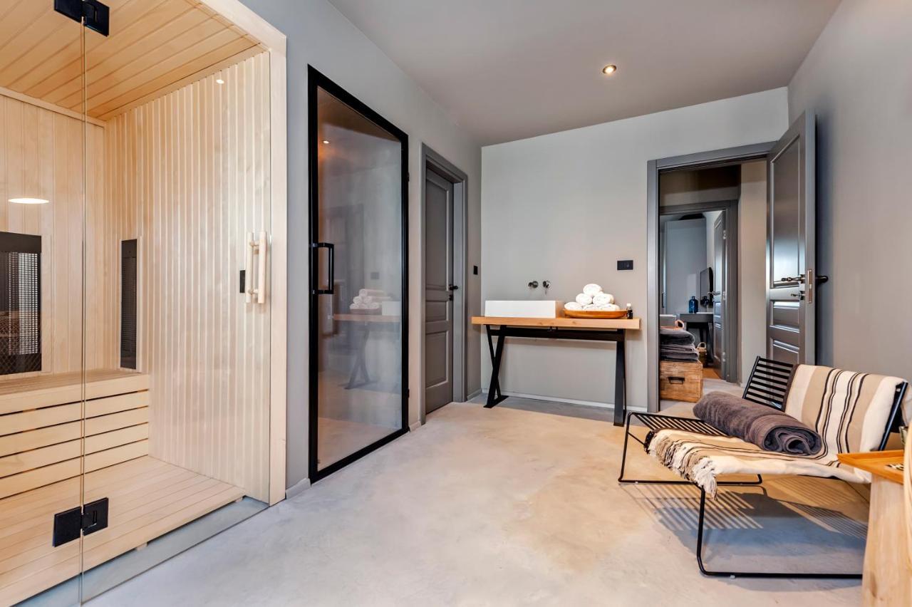 Art Renata With Pool & Sauna Villa