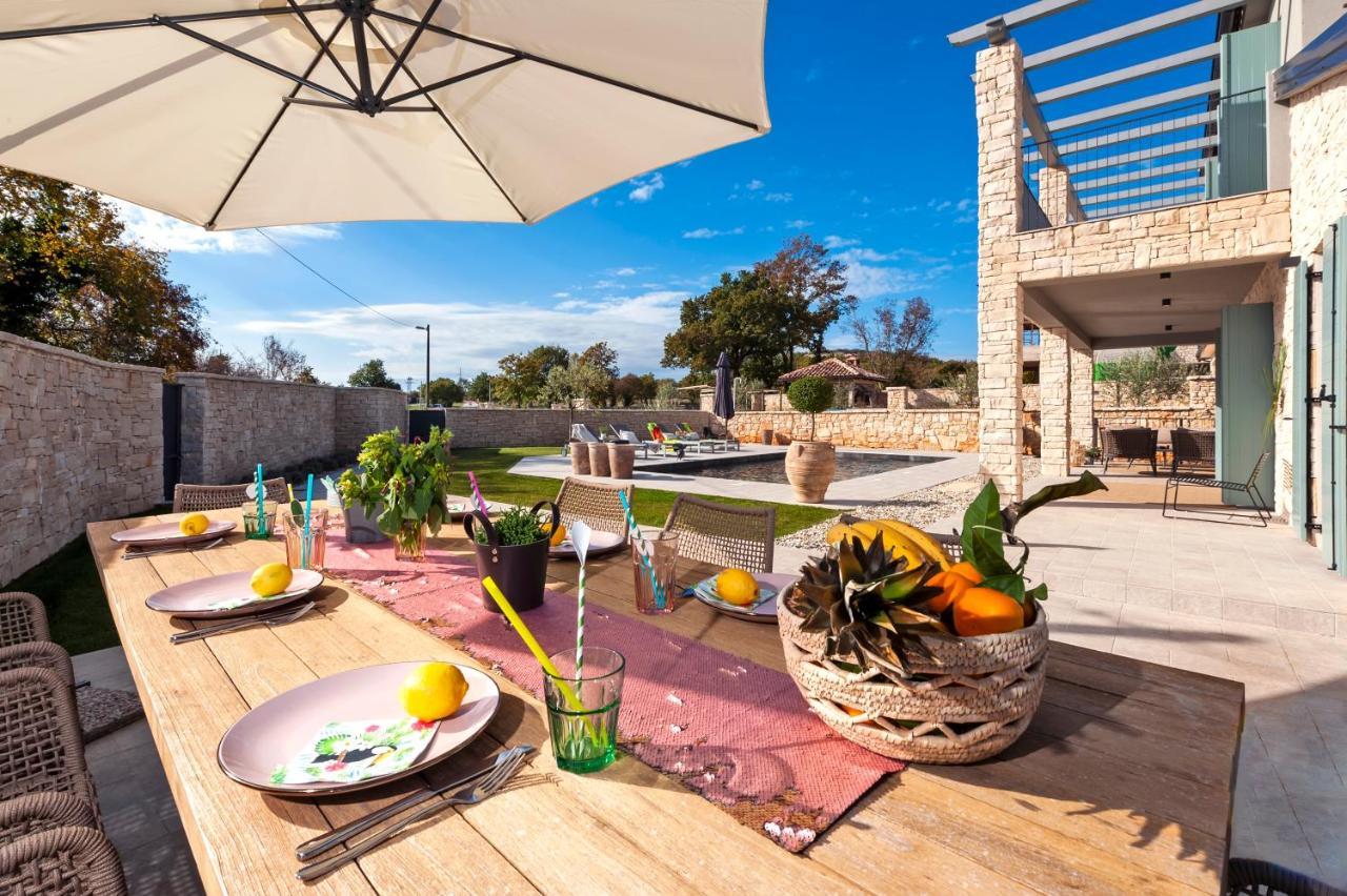 Villa Art Renata With Pool & Sauna Villa