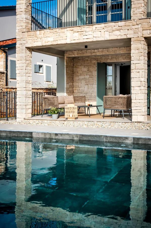Art Renata With Pool & Sauna Villa